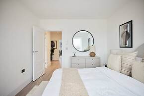 The Wembley Park Corner - Classy 2bdr Flat With Balcony