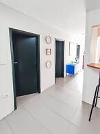 Cozy Vacation Rental in Peaceful Peral, Portugal