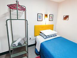 Cozy Vacation Rental in Peaceful Peral, Portugal