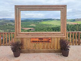 Cozy Vacation Rental in Peaceful Peral, Portugal