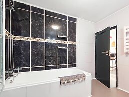 Cozy Vacation Rental in Peaceful Peral, Portugal