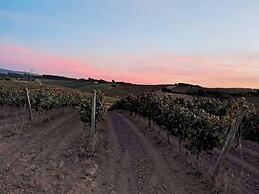 Cozy Vacation Rental in Peaceful Peral, Portugal