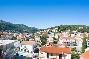 Porto Kassiopi Apartments