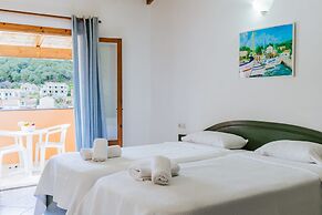 Porto Kassiopi Apartments