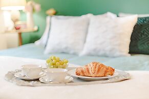 Casa Elo in Lucca With 1 Bedrooms and 1 Bathrooms