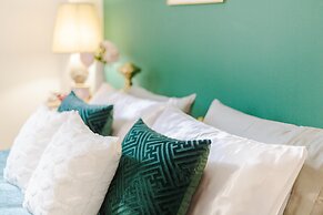 Casa Elo in Lucca With 1 Bedrooms and 1 Bathrooms