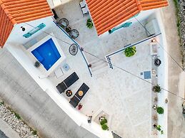 Vila Adriana