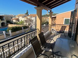 Nikos Cassiopeia Apartments