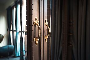 Hotel Lincoln Lounge