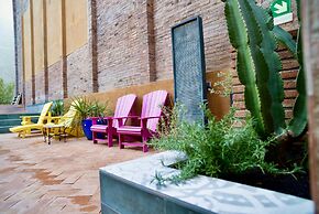 Hotel Lincoln Lounge