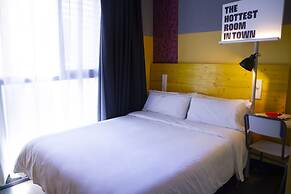 room00 Valencia Hostel