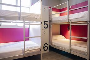 room00 Valencia Hostel