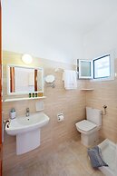 Irene Hotel - Beachfront