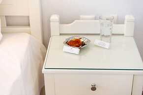 Irene Hotel - Beachfront