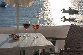 Irene Hotel - Beachfront