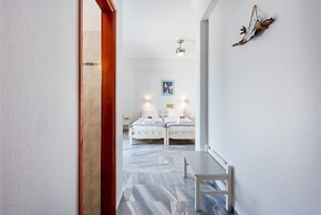 Irene Hotel - Beachfront