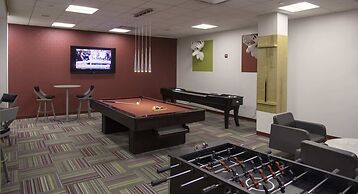 Stylish Condo in Crystal City