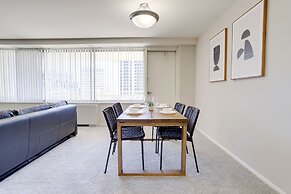 Stylish Condo in Crystal City