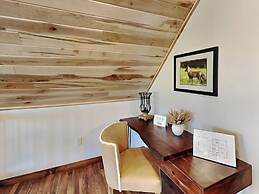 Mama Bear Lodge by Taylor Made Deep Creek