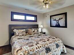 Mama Bear Lodge by Taylor Made Deep Creek