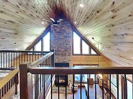 Mama Bear Lodge by Taylor Made Deep Creek