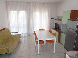 Felice B in Bibione With 1 Bedrooms and 1 Bathrooms