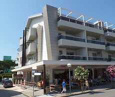 Shedir B in Bibione With 1 Bedrooms and 1 Bathrooms