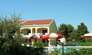 Borgo E in Bibione With 4 Bedrooms and 2 Bathrooms