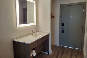 Comfort Inn Battle Mountain - Midway Between Elko and Winnemucca