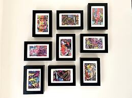 Charming Home Near Gatwick Airport