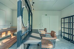 Studio completo ao lado do aeroporto