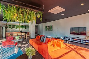 Studio completo ao lado do aeroporto