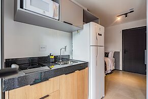 Studio completo ao lado do aeroporto