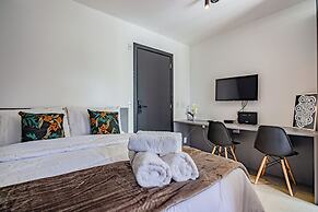 Studio completo ao lado do aeroporto