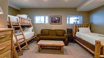 Thunder Ridge by Fernie Lodging CO