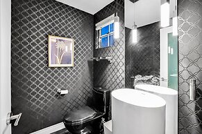 Cahuenga Park by Avantstay Hollywood Hills Home