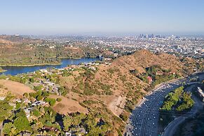 Cahuenga Park by Avantstay Hollywood Hills Home