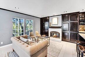 Cahuenga Park by Avantstay Hollywood Hills Home