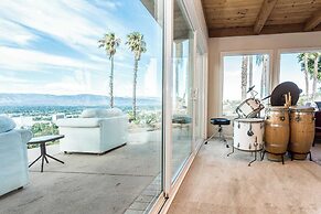 Oak Hills by Avantstay Panoramic View, Pool, Spa