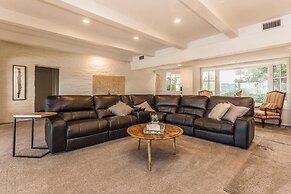 Oak Hills by Avantstay Panoramic View, Pool, Spa