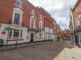 17 Union Road Basement