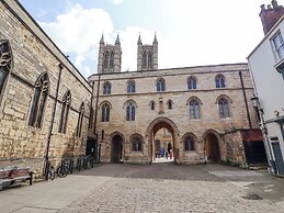 17 Union Road Basement