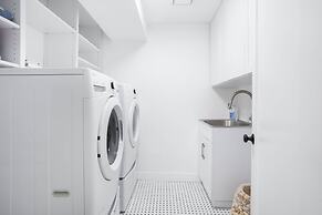 Dona Teresa by Avantstay Home Studio, City Views