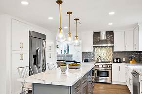 Dona Teresa by Avantstay Home Studio, City Views