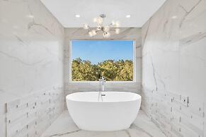 Dona Teresa by Avantstay Home Studio, City Views