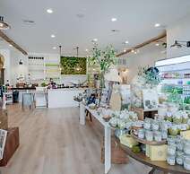 Cottages at Julep Farms