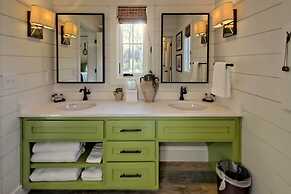 Cottages at Julep Farms