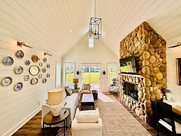 Cottages at Julep Farms