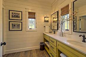 Cottages at Julep Farms