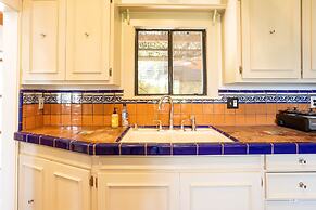 Fredonia by Avantstay Great Views of Studio City